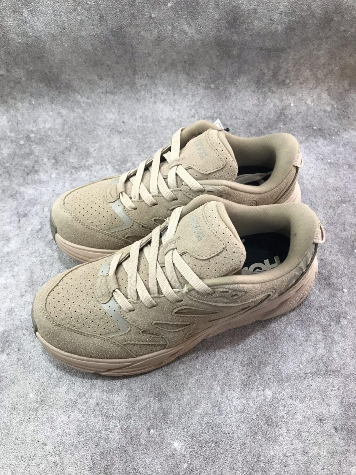 HOKA CLIFTON L SUEDE COKLAT