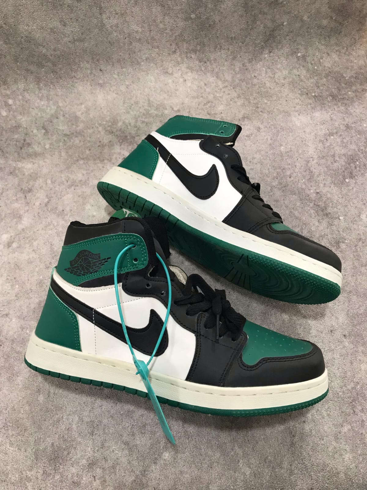 AIR JORDAN PREMIUM HIJAU HITAM 